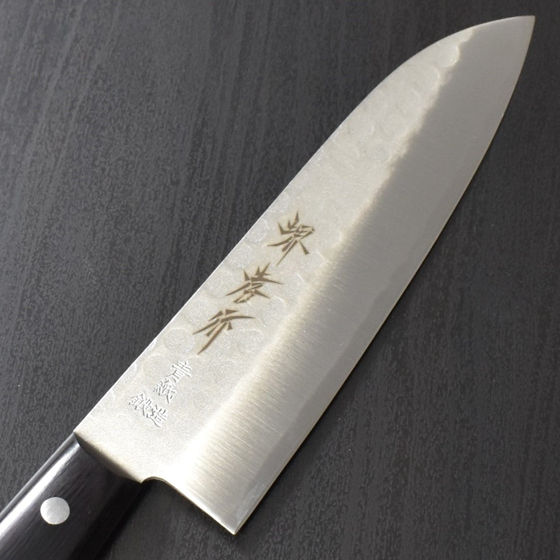 Japanisches Santoku Messer Nahansicht