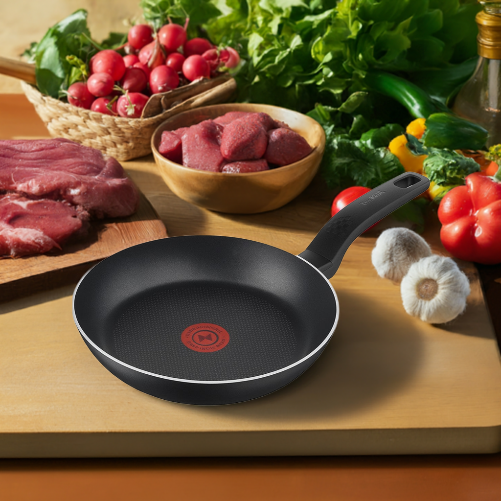 Tefal Easy Cook and Clean Stillife