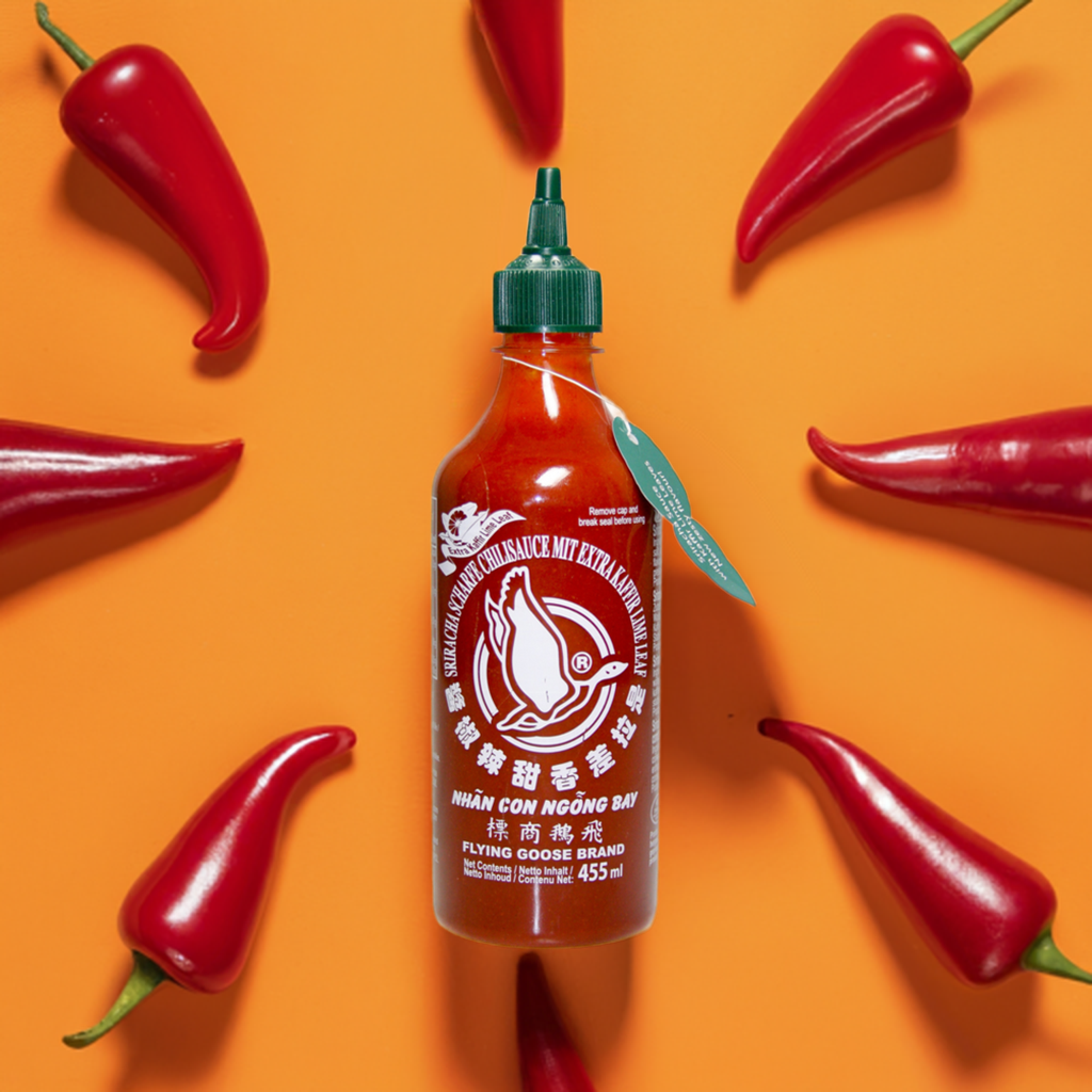 Flying Goose Sriracha chili sauce hot