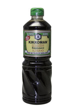 Lade das Bild in den Galerie-Viewer, Kikkoman Sojasauce salzreduziert 975 ml Doppelpack
